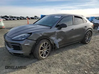 2020 Porsche Cayenne S z VIN WP1BB2AYXLDA57093, wystawiony jako Copart lot #81175574 z przebiegiem Nie podano mil oraz Szkoda całkowita • Salvage title. Historia ofert i sprzedaży dostępna na DreamBid. Obrazek 1.
