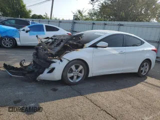 2013 Hyundai Elantra Limited с VIN 5NPDH4AE2DH392581, выставлен на аукционе Copart как лот 60495695 с пробегом Не указан миль и Списание • Salvage title. История ставок и продаж доступна на DreamBid. Изображение 1.