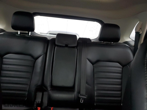 2019 Ford Edge SEL z VIN 2FMPK3J99KBB69342, wystawiony jako Copart lot #43181605 z przebiegiem 59 536 mil mil oraz Szkoda całkowita • Salvage title. Historia ofert i sprzedaży dostępna na DreamBid. Obrazek 10.