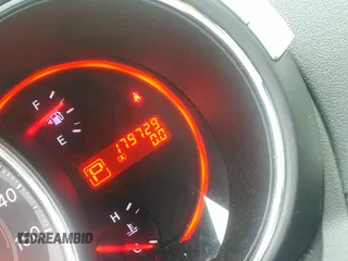 2010 Nissan Murano S z VIN JN8AZ1MU9AW021090, wystawiony jako IAAI lot #42107216 z przebiegiem 179 729 mil mil oraz . Historia ofert i sprzedaży dostępna na DreamBid. Obrazek 7.