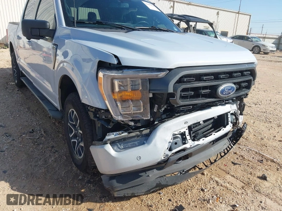 2022 Ford F-150 XL z VIN 1FTEW1EP6NKD68369, wystawiony jako IAAI lot #41985108 z przebiegiem 58 464 mil mil oraz . Historia ofert i sprzedaży dostępna na DreamBid. Obrazek 18.