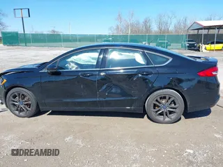 2018 Ford Fusion SE with VIN 3FA6P0HD5JR239290, listed as a IAAI auction lot 41810137 with 43,202 mi miles. Bid and sale history available at carsss.com. Image 15.