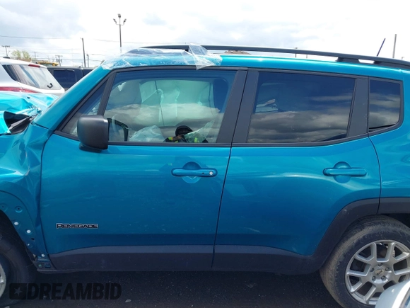 2022 Jeep Renegade Latitude with VIN ZACNJDB1XNPN66679, listed as a IAAI auction lot 42195768 with 31,272 mi miles and . Bid and sale history available at DreamBid. Image 13.
