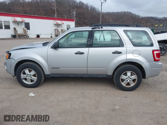 2008 Ford Escape XLS с VIN 1FMCU02Z08KA71935, выставлен на аукционе IAAI как лот 41889213 с пробегом 156 500 миль миль и . История ставок и продаж доступна на DreamBid. Изображение 15.