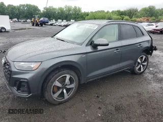 2023 Audi Q5 S line Premium Plus with VIN WA1EAAFY4P2130829, listed as a Copart auction lot 59838705 with 5,901 mi miles and Salvage title. Bid and sale history available at DreamBid. Image 1.