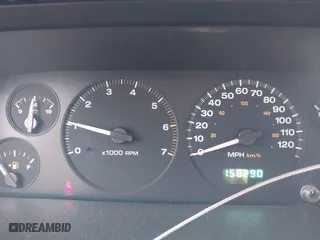 2004 Jeep Grand Cherokee Laredo with VIN 1J4GX48S14C218695, listed as a IAAI auction lot 41933611 with 158,290 mi miles. Bid and sale history available at carsss.com. Image 7.