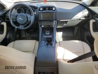 2018 Jaguar F-Pace 20d Premium with VIN SADCJ2FN7JA286177, listed as a Copart auction lot 46901605 with 88,067 mi miles and Clean Title. Bid and sale history available at DreamBid. Image 8.