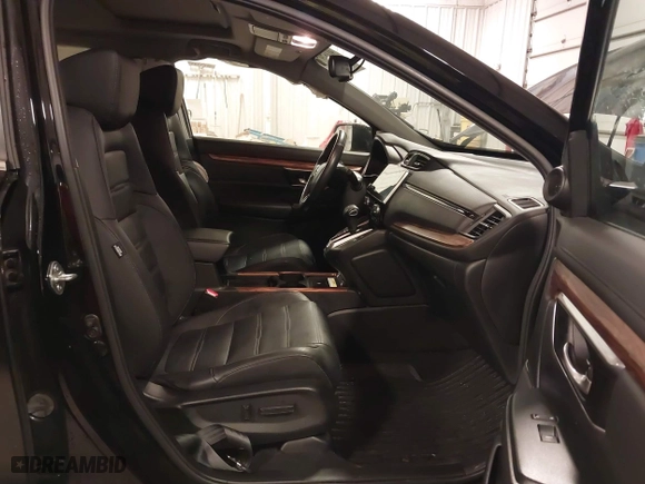 2021 Honda CR-V Touring with VIN 2HKRW2H9XMH653531, listed as a IAAI auction lot 41167970 with 32,228 mi miles. Bid and sale history available at carsss.com. Image 5.