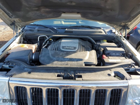 2008 Jeep Commander Limited with VIN 1J8HG58268C190536, listed as a Copart auction lot 44452105 with 88,180 mi miles and Salvage Title. Bid and sale history available at carsss.com. Image 12.