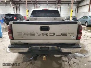 2004 Chevrolet Silverado 1500 Work Truck with VIN 1GCEC19X84Z301118, listed as a Copart auction lot 44185845 with 257,860 mi miles and Salvage Title. Bid and sale history available at carsss.com. Image 6.