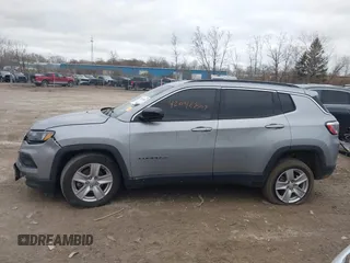 2022 Jeep Compass Latitude с VIN 3C4NJDBB5NT216798, выставлен на аукционе IAAI как лот 42042804 с пробегом 42 781 миль миль и . История ставок и продаж доступна на DreamBid. Изображение 14.