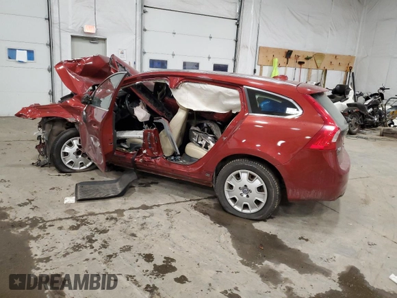 2017 Volvo V60 Premier with VIN YV140MSK2H1343464, listed as a Copart auction lot 87023364 with 0 mi miles and Salvage Title. Bid and sale history available at carsss.com. Image 2.