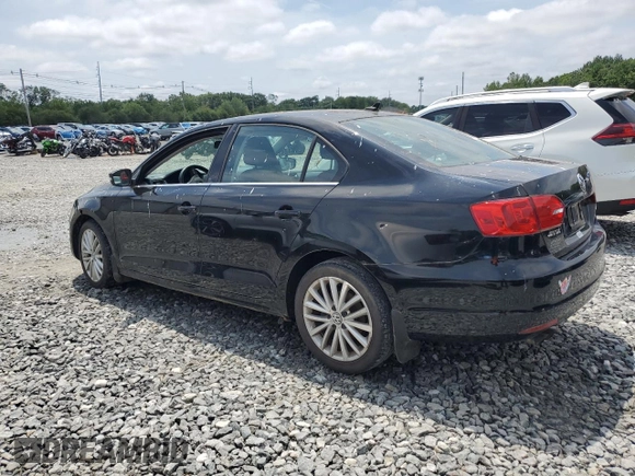 2011 Volkswagen Jetta SEL with VIN 3VWLZ7AJ2BM393757, listed as a Copart auction lot 64605645 with 208,803 mi miles and Clean title. Bid and sale history available at DreamBid. Image 2.