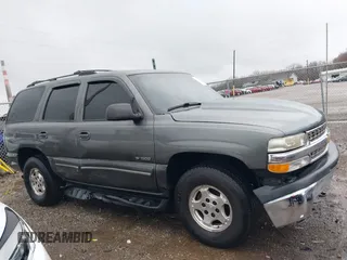2001 Chevrolet Tahoe LT with VIN 1GNEK13T61J232455, listed as a IAAI auction lot 41208590 with 267,170 mi miles and . Bid and sale history available at DreamBid. Image 13.