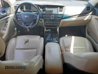 2014 Kia Cadenza Premium z VIN KNALN4D7XE5138021, wystawiony jako Copart lot #57893975 z przebiegiem 153 762 mil mil oraz Szkoda całkowita • Salvage title. Historia ofert i sprzedaży dostępna na DreamBid. Obrazek 8.