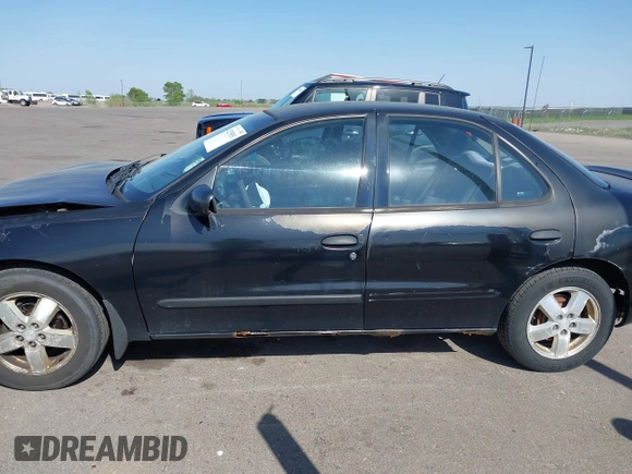 2004 Chevrolet Cavalier LS z VIN 1G1JF52F247146696, wystawiony jako IAAI lot #42235951 z przebiegiem 171 980 mil mil oraz . Historia ofert i sprzedaży dostępna na DreamBid. Obrazek 14.
