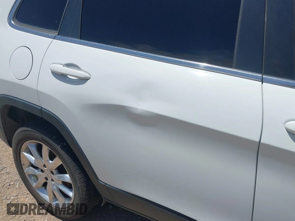 2016 Jeep Cherokee Limited с VIN 1C4PJLDB4GW233315, выставлен на аукционе IAAI как лот 42655905 с пробегом 116 407 миль миль и . История ставок и продаж доступна на DreamBid. Изображение 6.