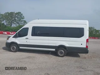 2022 Ford Transit Cargo с VIN 1FTBR3X87NKA74815, выставлен на аукционе IAAI как лот 42323910 с пробегом 57 064 миль миль и . История ставок и продаж доступна на DreamBid. Изображение 13.