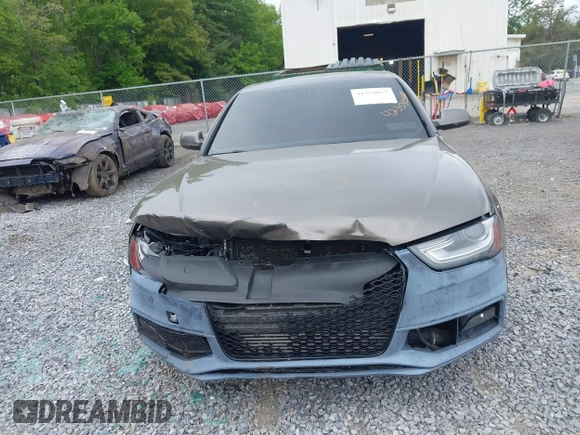 2014 Audi A4 Premium Plus z VIN WAUFFAFL7EN006692, wystawiony jako IAAI lot #42354027 z przebiegiem 99 560 mil mil oraz . Historia ofert i sprzedaży dostępna na DreamBid. Obrazek 12.