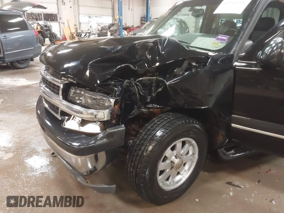 2004 Chevrolet Tahoe Z71 with VIN 1GNEK13T64R100267, listed as a IAAI auction lot 41544388 with 212,525 mi miles and . Bid and sale history available at DreamBid. Image 6.