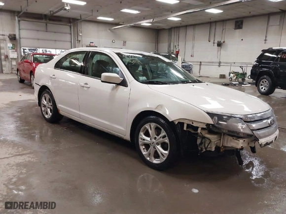 2012 Ford Fusion SE with VIN 3FAHP0HA2CR441652, listed as a IAAI auction lot 41723089 with 207,239 mi miles. Bid and sale history available at carsss.com. Image 1.