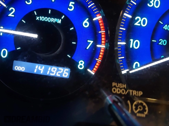 2006 Toyota Sienna XLE with VIN 5TDZA22C86S559955, listed as a IAAI auction lot 40525261 with 141,926 mi miles. Bid and sale history available at carsss.com. Image 7.
