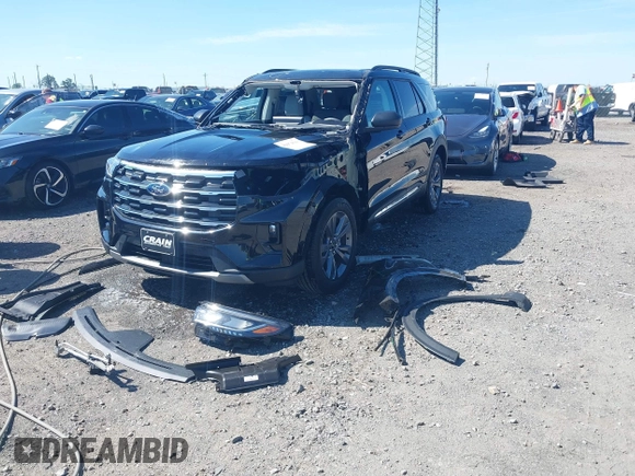 2025 Ford Explorer Active z VIN 1FMUK8DH8SGA47342, wystawiony jako IAAI lot #42074508 z przebiegiem 2 776 mil mil oraz . Historia ofert i sprzedaży dostępna na DreamBid. Obrazek 2.
