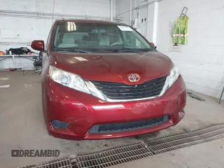 2012 Toyota Sienna LE AAS with VIN 5TDKK3DC9CS247320, listed as a IAAI auction lot 42049985 with 158,159 mi miles. Bid and sale history available at carsss.com. Image 6.