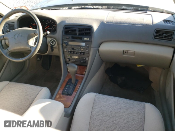 1998 Lexus ES 300 Luxury Sport Sdn with VIN JT8BF28G8W0128577, listed as a Copart auction lot 84502984 with 52,285 mi miles and Clean Title. Bid and sale history available at carsss.com. Image 8.
