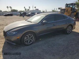 2023 Hyundai Sonata SEL z VIN KMHL14JA9PA272717, wystawiony jako Copart lot #52317485 z przebiegiem 29 879 mil mil oraz Szkody całkowita. Historia ofert i sprzedaży dostępna na DreamBid. Obrazek 1.