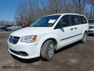 2016 Dodge Grand Caravan Canada Value Package with VIN 2C4RDGBG2GR277943, listed as a IAAI auction lot 41923262 with 204,009 mi miles. Bid and sale history available at carsss.com. Image 17.