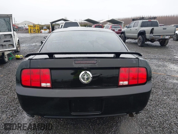 2006 Ford Mustang Standard with VIN 1ZVFT80N565161531, listed as a IAAI auction lot 41097766 with 149,250 mi miles and . Bid and sale history available at DreamBid. Image 16.