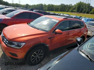 2019 Volkswagen Tiguan SE with VIN 3VV3B7AX9KM124104, listed as a Copart auction lot 64117955 with 160,298 mi miles and Clean title. Bid and sale history available at DreamBid. Image 1.