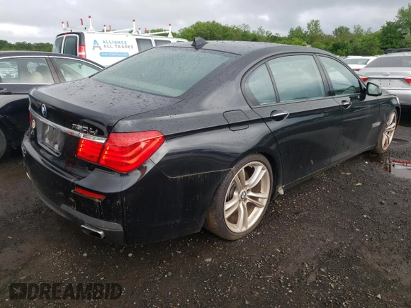 2011 BMW 7 Series 750Li xDrive с VIN WBAKC8C54BC432983, выставлен на аукционе Copart как лот 56896975 с пробегом 101 822 миль миль и Чистый • Clean title. История ставок и продаж доступна на DreamBid. Изображение 4.