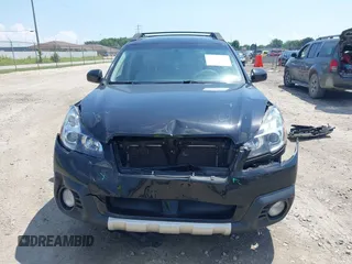 2014 Subaru Outback Limited z VIN 4S4BRCLC2E3322145, wystawiony jako IAAI lot #42654875 z przebiegiem 151 393 mil mil oraz . Historia ofert i sprzedaży dostępna na DreamBid. Obrazek 13.