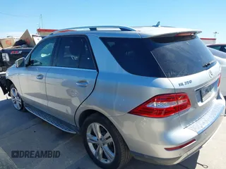 2012 Mercedes-Benz M 350 with VIN 4JGDA5HB4CA061749, listed as a IAAI auction lot 42312603 with 172,246 mi miles and . Bid and sale history available at DreamBid. Image 14.