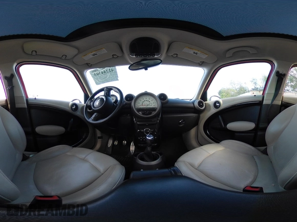 2012 MINI Countryman S with VIN WMWZC5C54CWM13041, listed as a IAAI auction lot 42244303 with 139,733 mi miles and . Bid and sale history available at DreamBid. Image 18.