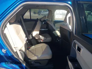 2020 Ford Explorer XLT with VIN 1FMSK7DH4LGD03849, listed as a IAAI auction lot 41854401 with 85,883 mi miles and . Bid and sale history available at DreamBid. Image 8.