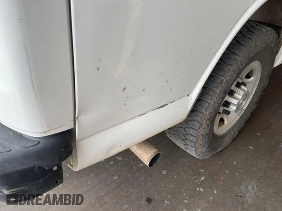 2016 Chevrolet Express Cargo with VIN 1GCWGAFF5G1338389, listed as a IAAI auction lot 42238186 with 177,054 mi miles and . Bid and sale history available at DreamBid. Image 1.