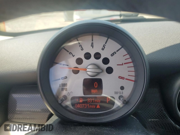 2013 MINI Hardtop S with VIN WMWSV3C50DT392465, listed as a Copart auction lot 58340735 with 40,731 mi miles and Salvage title. Bid and sale history available at DreamBid. Image 9.