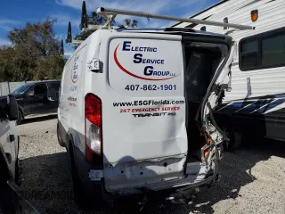 2018 Ford Transit с VIN 1FTYR1YM5JKB13583, выставлен на аукционе Copart как лот 86318844 с пробегом 80 535 миль миль и Списание • Salvage title. История ставок и продаж доступна на DreamBid. Изображение 3.
