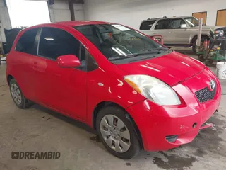 2007 Toyota Yaris with VIN JTDJT903X75112327, listed as a IAAI auction lot 41916243 with 182,110 mi miles. Bid and sale history available at carsss.com. Image 1.