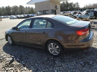 2015 Volkswagen Jetta Sedan 1.8T SE with VIN 3VWD07AJXFM234778, listed as a Copart auction lot 49173325 with 88,177 mi miles and Salvage Title. Bid and sale history available at carsss.com. Image 2.