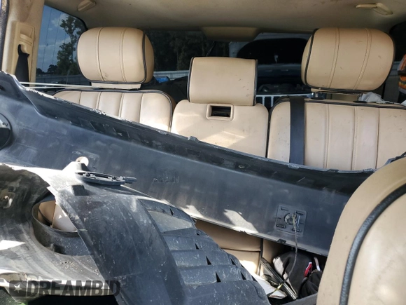 2006 Land Rover Range Rover HSE z VIN SALMF154X6A218685, wystawiony jako Copart lot #58928205 z przebiegiem Nie podano mil oraz Szkoda całkowita • Salvage title. Historia ofert i sprzedaży dostępna na DreamBid. Obrazek 20.