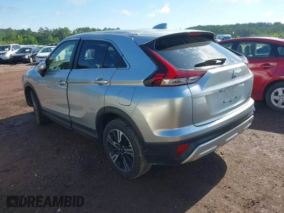 2024 Mitsubishi Eclipse Cross SE with VIN JA4ATWAAXRZ068217, listed as a IAAI auction lot 42249631 with 18,702 mi miles and . Bid and sale history available at DreamBid. Image 3.