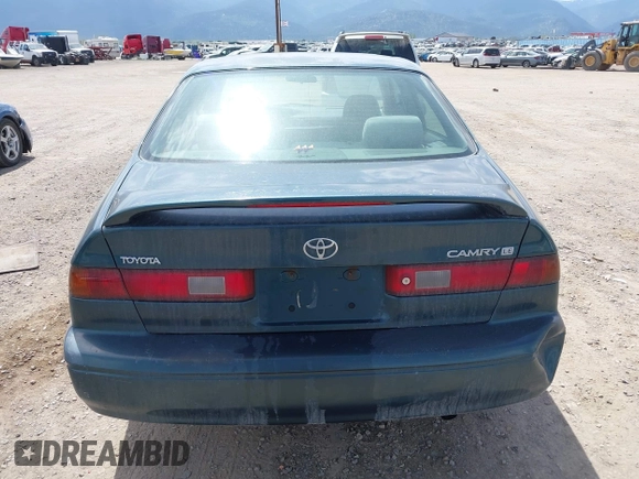 1998 Toyota Camry LE с VIN 4T1BG22KXWU363210, выставлен на аукционе IAAI как лот 42228383 с пробегом 232 933 миль миль и . История ставок и продаж доступна на DreamBid. Изображение 17.
