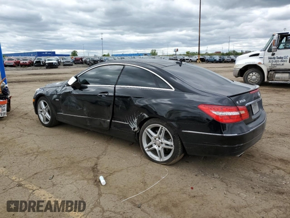 2012 Mercedes-Benz E 350 with VIN WDDKJ5KB8CF142816, listed as a Copart auction lot 58254635 with 135,275 mi miles and Clean title. Bid and sale history available at DreamBid. Image 2.