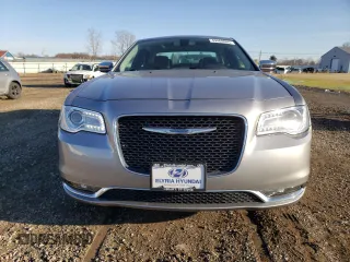 2017 Chrysler 300 with VIN 2C3CCAKGXHH565548, listed as a Copart auction lot 49468065 with 74,133 mi miles and Salvage Title. Bid and sale history available at carsss.com. Image 5.