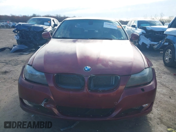 2011 BMW 3 Series 328i xDrive with VIN WBAPK7C56BF195818, listed as a IAAI auction lot 41946092 with 167,848 mi miles. Bid and sale history available at carsss.com. Image 12.