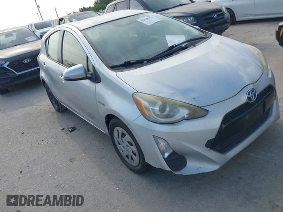 2016 Toyota Prius One z VIN JTDKDTB35G1118796, wystawiony jako IAAI lot #42028552 z przebiegiem 256 588 mil mil oraz . Historia ofert i sprzedaży dostępna na DreamBid. Obrazek 1.